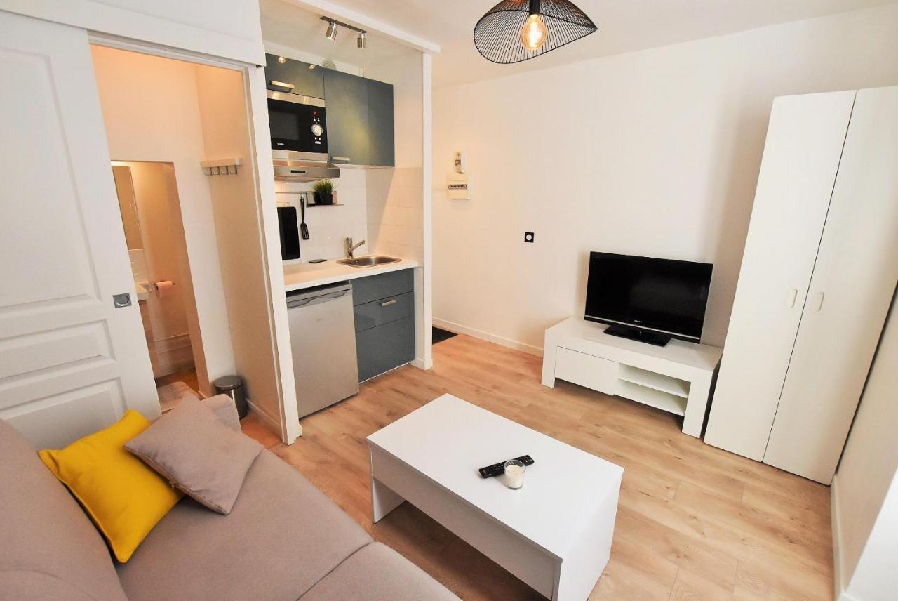 Appartement Au Coeur De La Ville De تافيرني المظهر الخارجي الصورة