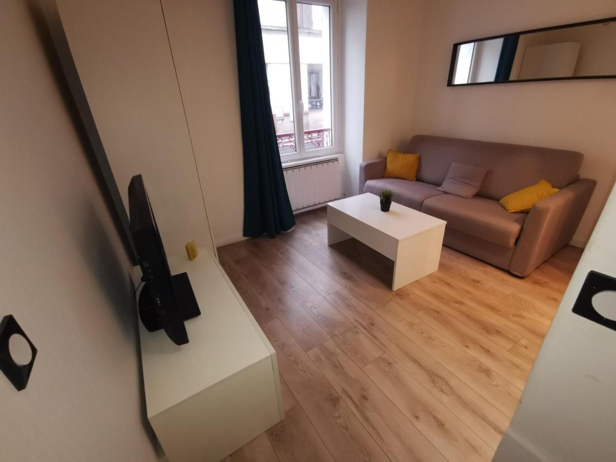 Appartement Au Coeur De La Ville De تافيرني المظهر الخارجي الصورة